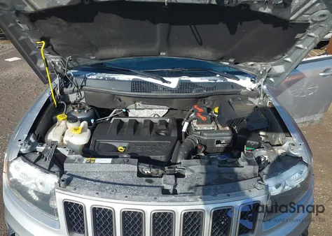 2016 Jeep Compass 75Th Anniversary из США, поврежденный, VIN 1C4NJDBB8GD737183